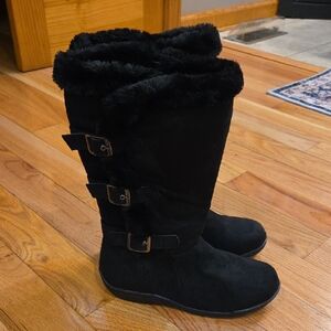 Hot Cakes Black Faux Fur Buckle Boots